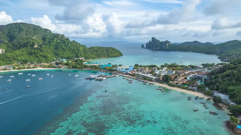 Phi Phi + Maya Bay + Khai Islands Tour by SAWANU Speed Catamaran with Slider